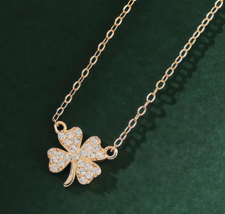 Diamond Four-Leaf Clover Necklace: Women's Luxury Fashion Jewelry, Elegant Temperament Design, Light Style Clavicle Chain