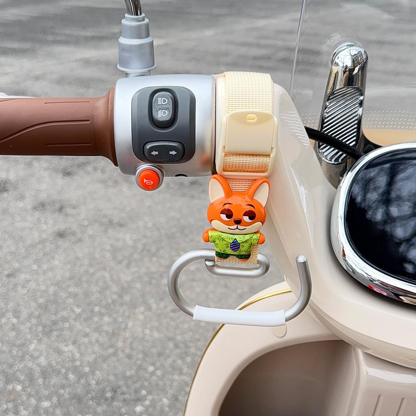 

Universal Front Hook for Niu Electric Motorcycle - Aircraft-Grade, Heavy-Duty Load-Bearing for Takeaway and Hanging Items