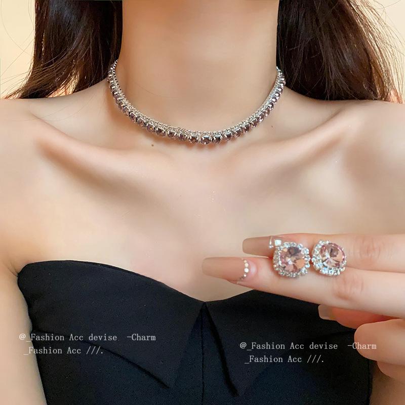 Diamond emerald square stud earrings necklace set niche creative collarbone chain temperament light luxury high-end jewelry women