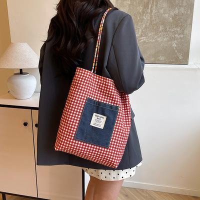 Damentaschen – Geräumige Taschen