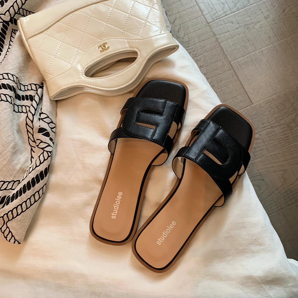 Sheepskin~ Grape mother, the same style, hollowed out and thin, square head, soft bottom, versatile, flat bottom, one word beach outer slippers, fem