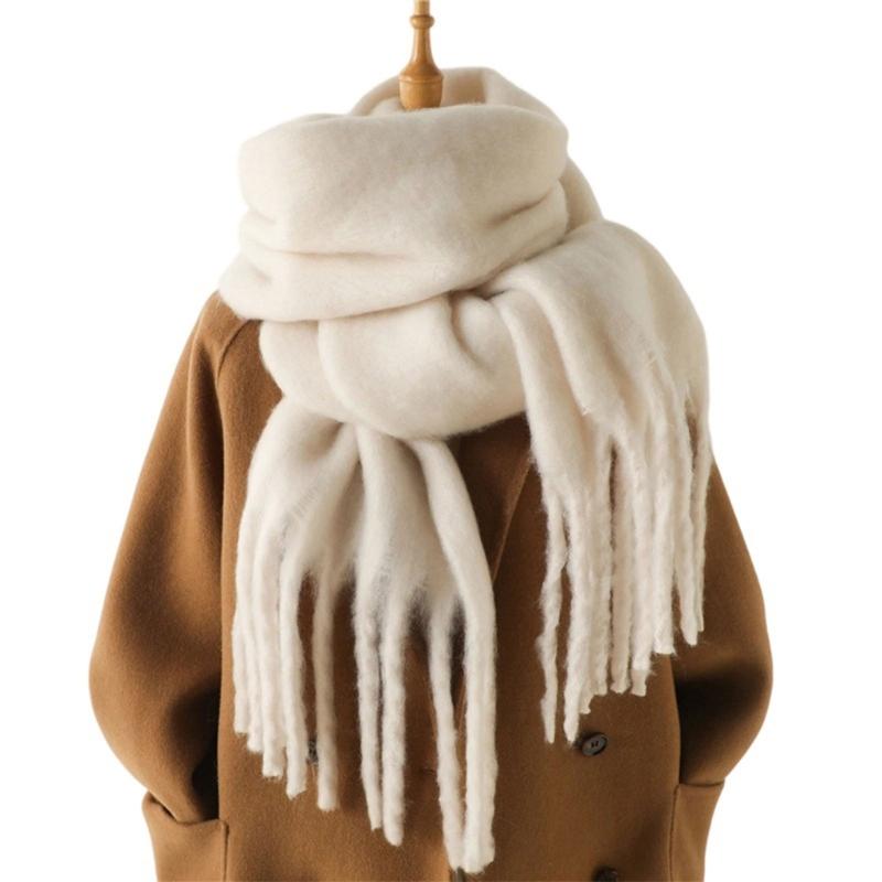 

Soft Polyester Scarf With Elegant Long Fringe Detail For Winter Warmth And Stylish Outfits Fashion Shoulder Wrap