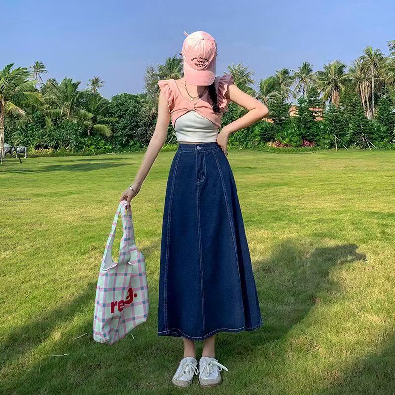 Women's High-Waisted Denim A-Line Midi Skirt, Slimming Fit, Petite to Plus-Size, Perfect for Spring and Summer.