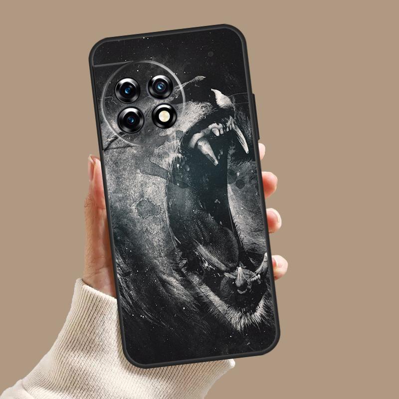 Roaring Lion Case For OnePlus 10T 8T 9R 10R 12R OnePlus 12 11 9 10 Pro Nord 2 CE 3 Lite N10 N20 N30 Cover