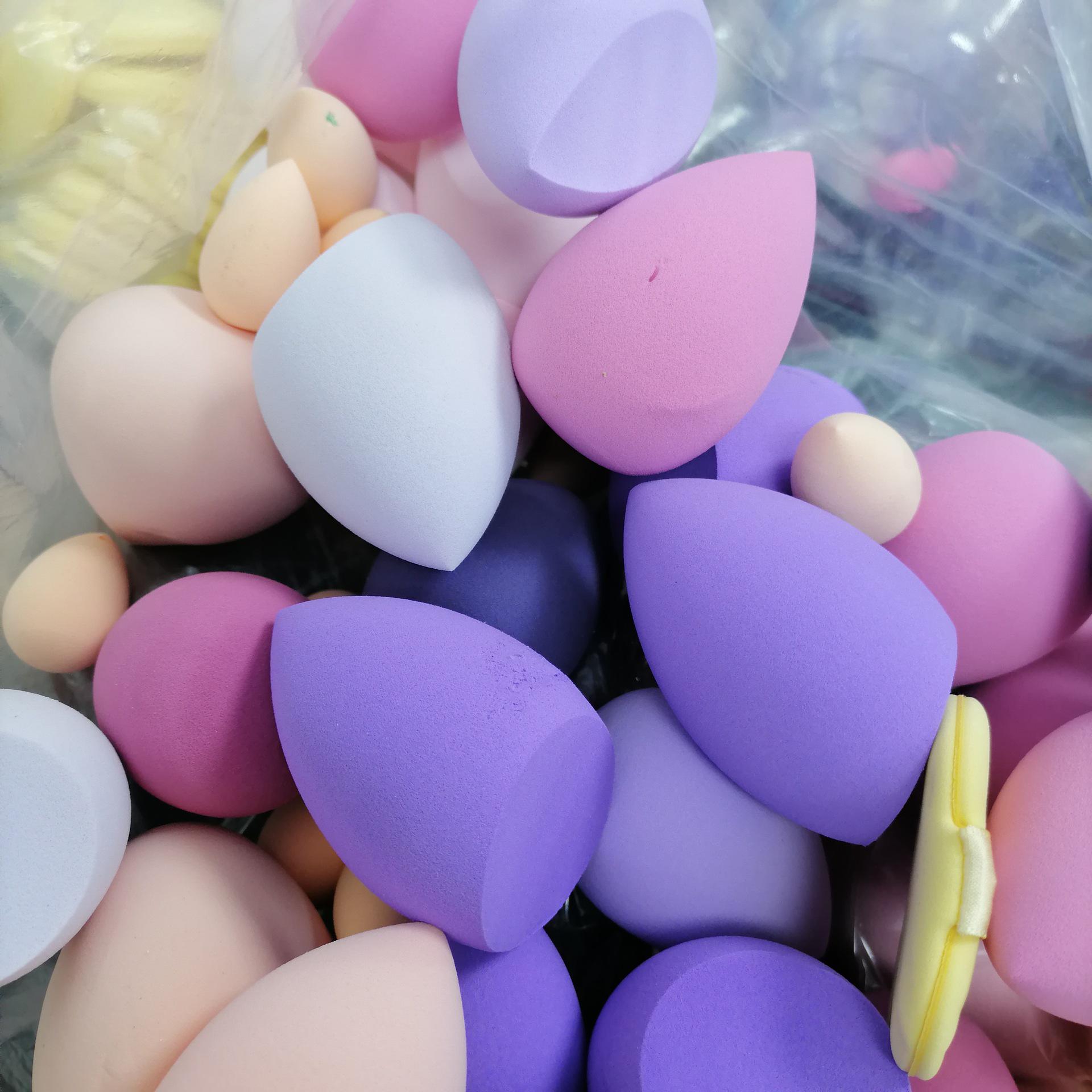 

Распродажа: Дефектный спонж для макияжа - Деформированный с воздушными отверстиями, Возвраты или обмены не принимаются 10 bare (defective)