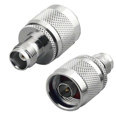 N Plug / TNC Socket Adapter