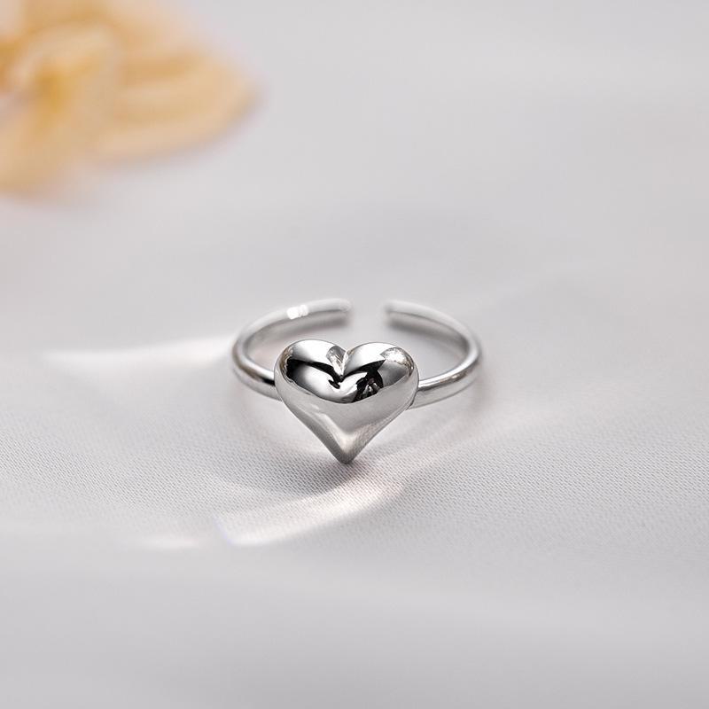 Banyan Tree S925 Silver Luxury Heart Ring - Minimalist Cold Style for Women