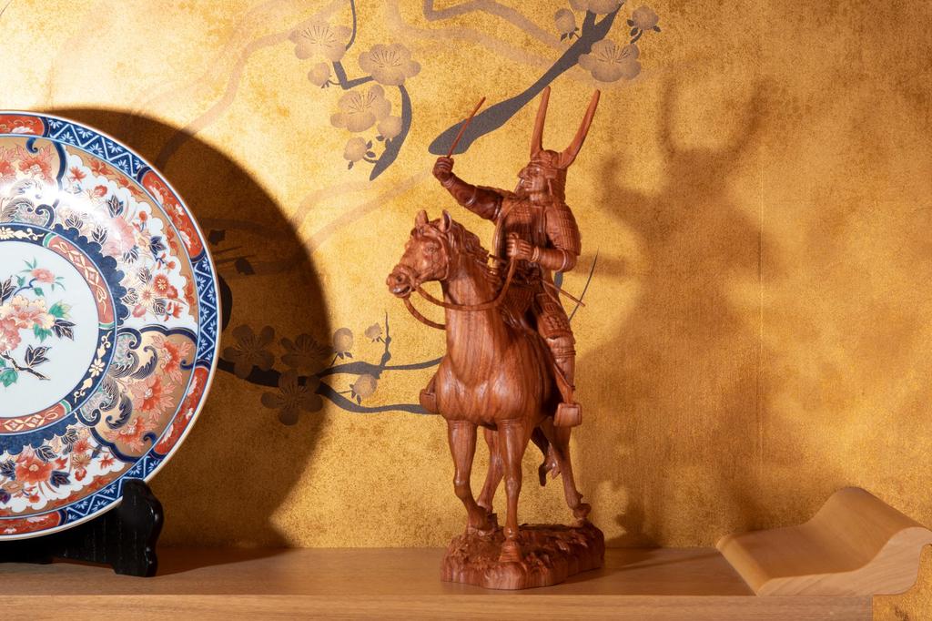 HASEL Sengoku Warlord Wooden Figure: Ii Naomasa (Extreme)