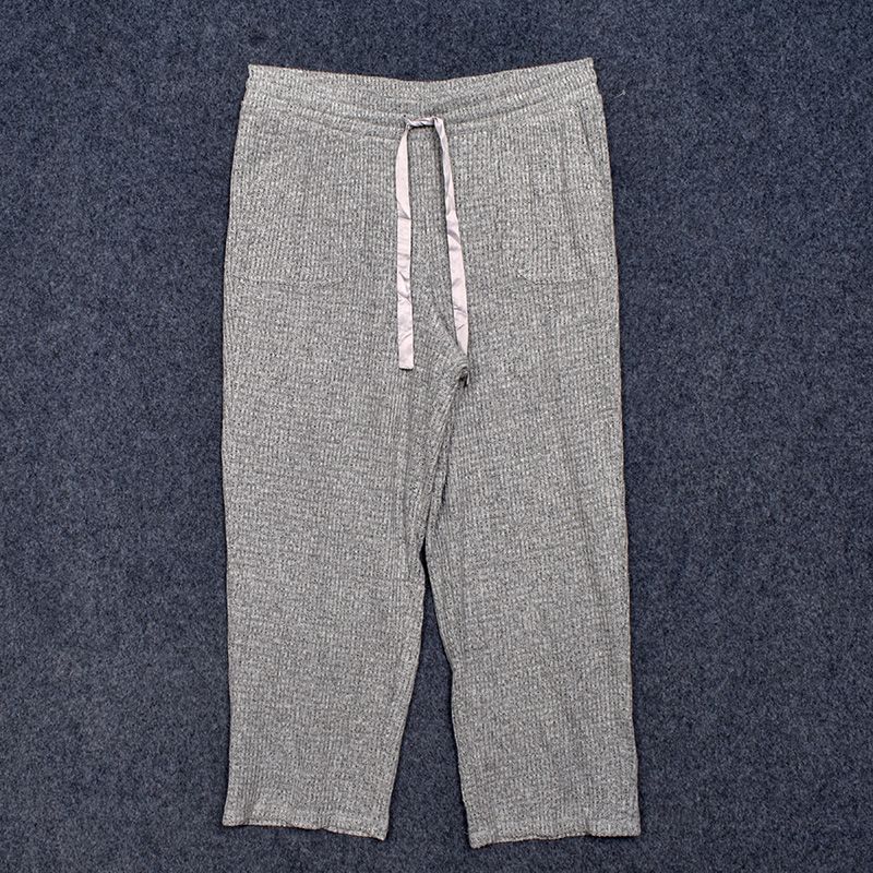 

Женская одежда для внешней торговли Полная девушка Короткие плюшевые брюки с вязаной талией Figure 50 2 pieces