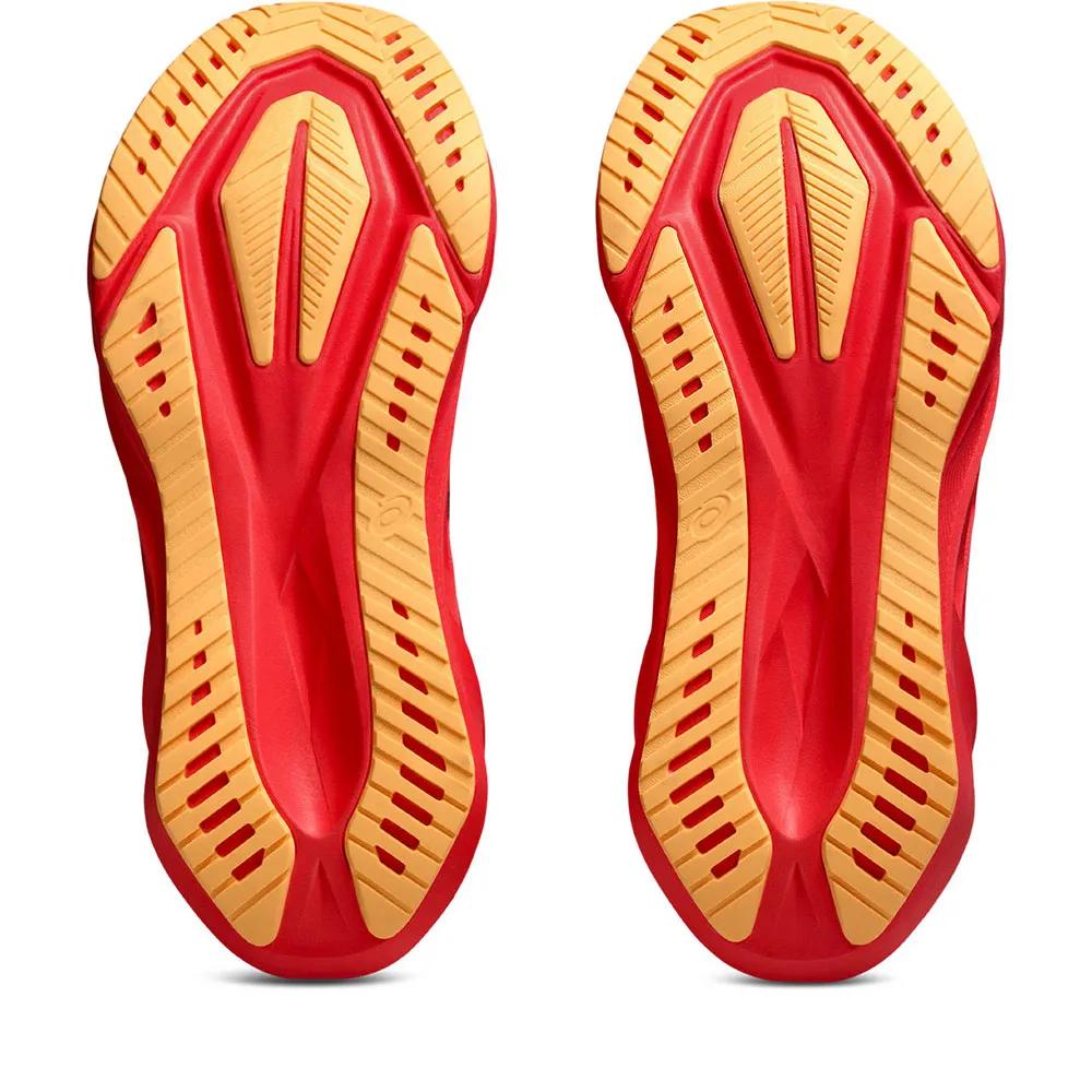 Asics Běžecké boty Novablast 5
