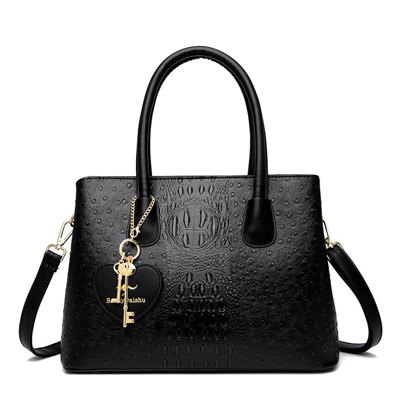 

Retro Crocodile Leather Pattern Solid Color Women s Handbag Love Key Pendant Fashion Women s Shoulder Bag Large Capacity