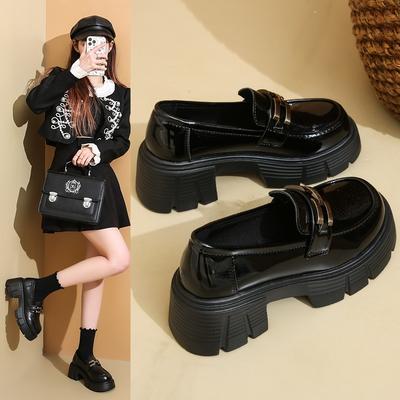 Svarta retro-loafers enkelsskor för damer, nya för vår och höst, tjock klack, tjock sula, höjande, med kjol och små läderskor