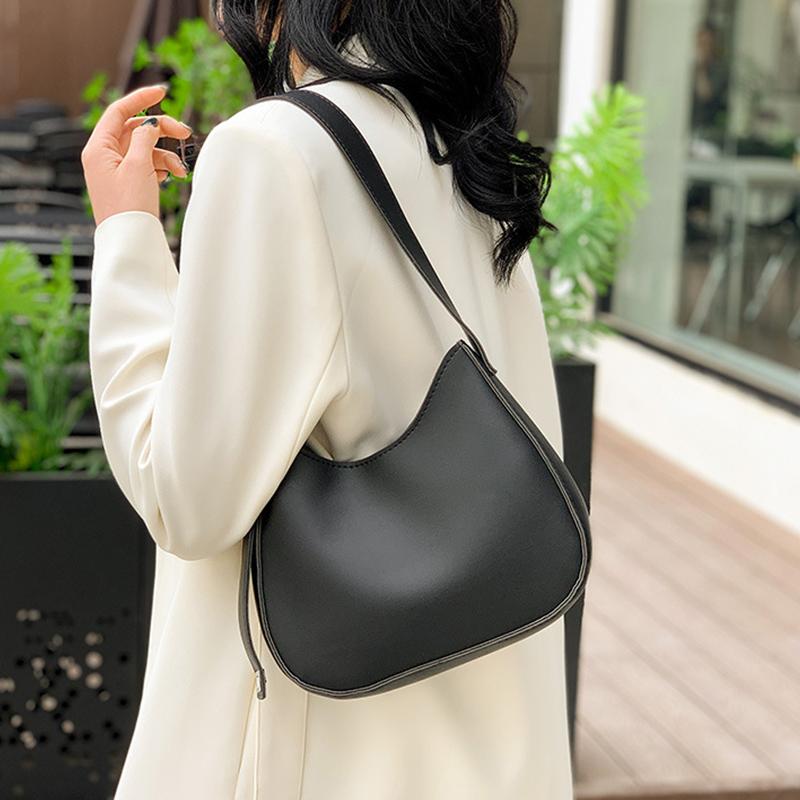 Winter Minimalist Trend With Lock Texture Large Capacity Women's Underarm Shoulder Bag PU Leather Hobo Crossbody Bag