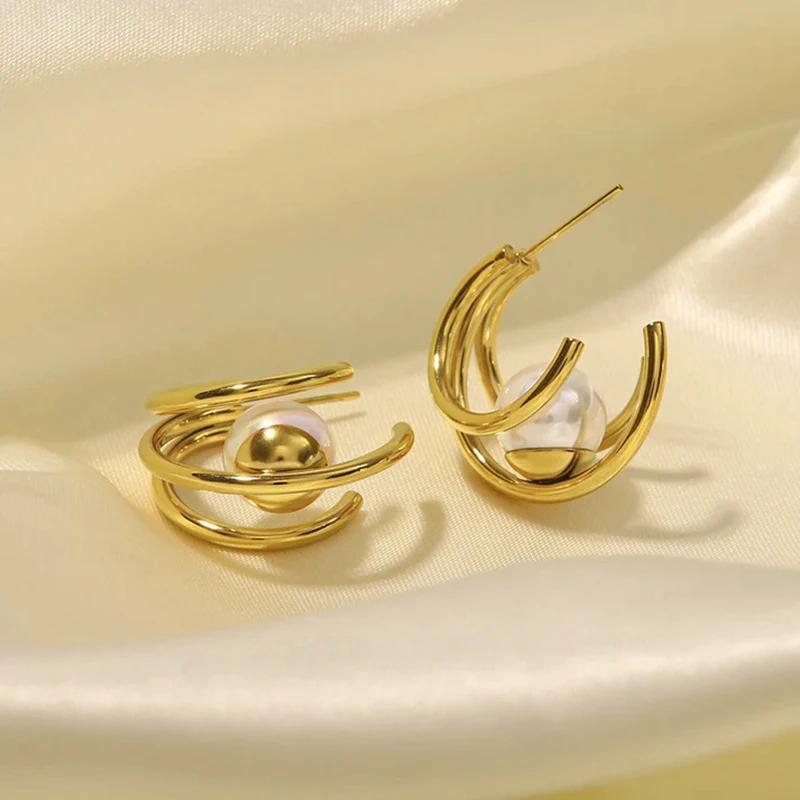 Huitan Metal Women Claw Earrings Inlay Imitation Pearl Modern Fashion Design Female Earrings Daily Wear Statement Jewelry