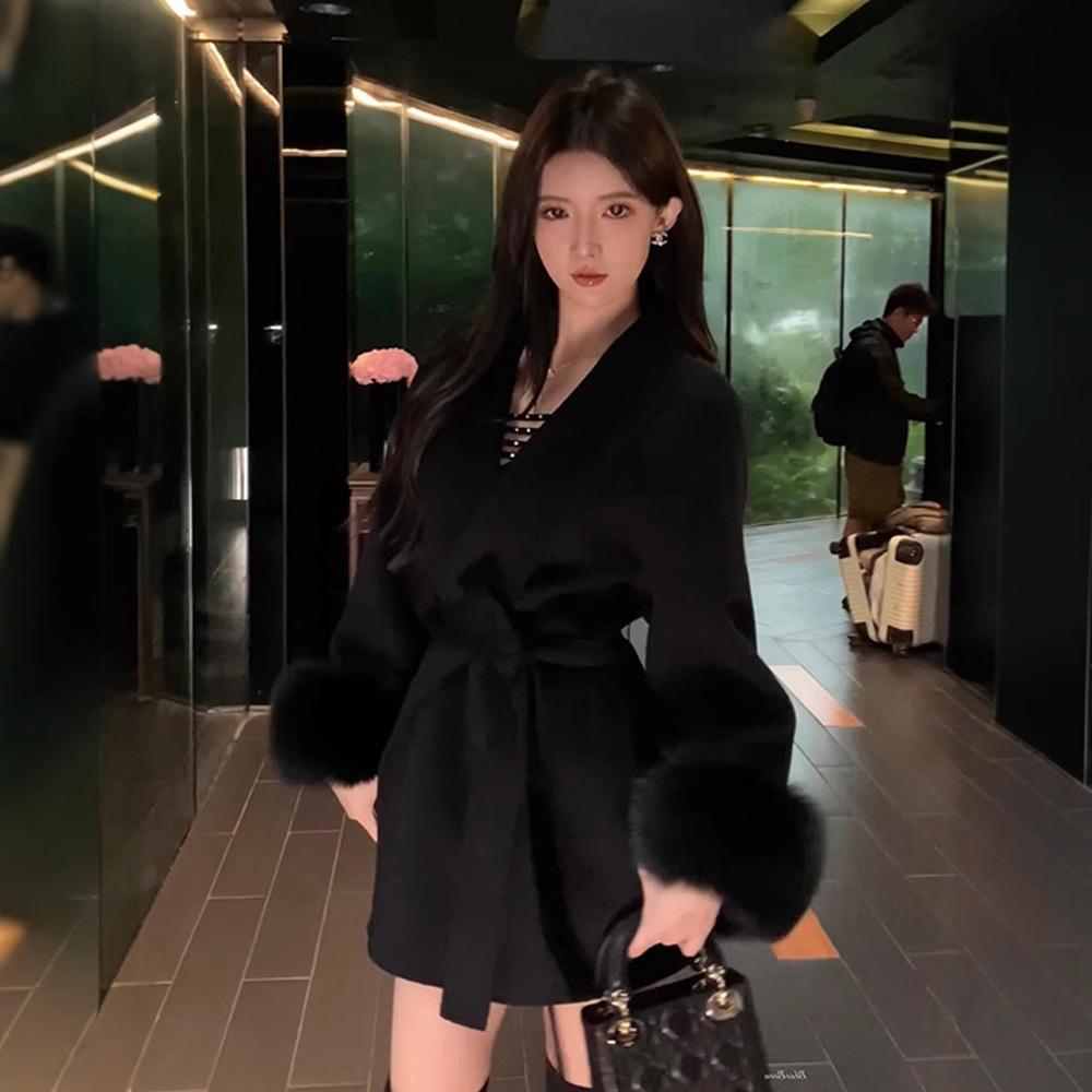 Black Woolen Coat Women's Autumn and Winter Waist Medium and Long Woolen Coat