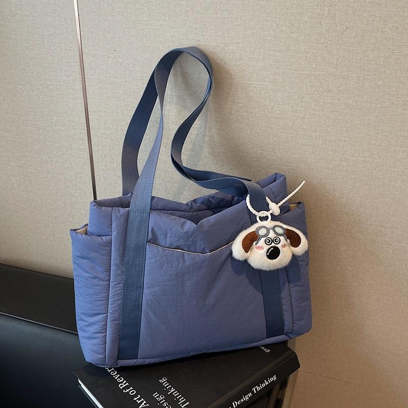 

New shoulder bag urban simple women s tote bag fashionable and versatile commuter underarm bag bare bag синий