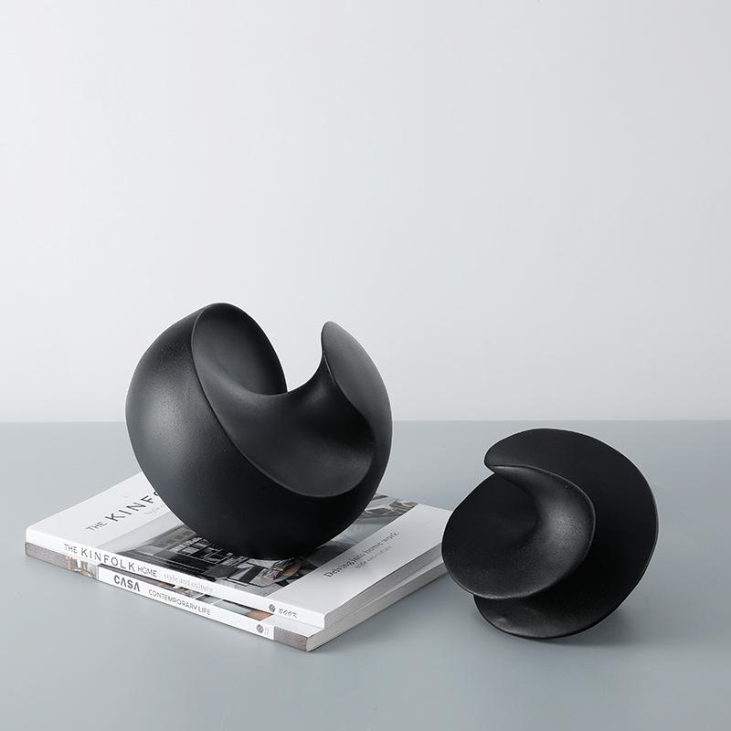 Matte Resin Abstract Swirl Decor Ball Sculptural Centerpiece for Bedroom/Wine Cabinet Handmade Art Decor Satisfactory Gift