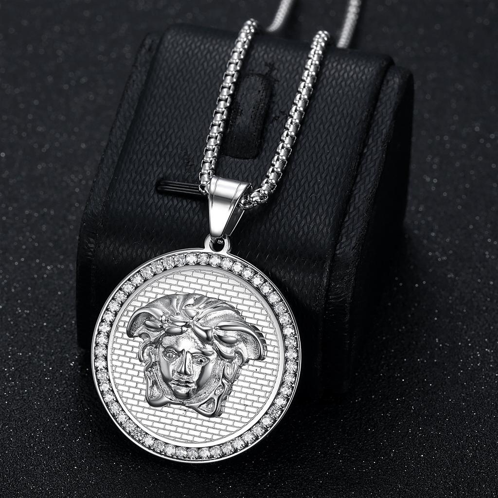 2025 Fashion Trend Jewelry Inlaid with Zircon Greek Mythology Pendant Necklace