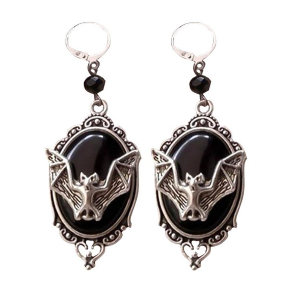 Gothic Victoria Geometric Oval Lacework Stereo Relief Vampire Bat Dangle Earrings for Women Hallowmas Jewelry Accessories Gifts