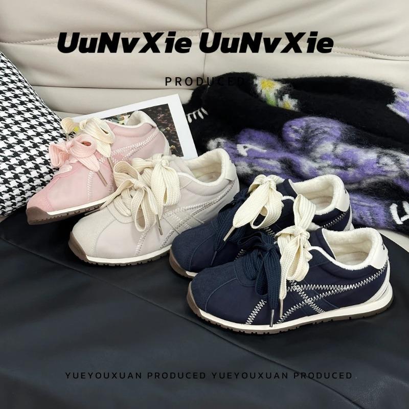 8 Fleece and Thicker Women's New Winter Warm Flat-bottomed Versatile Sports and Leisure Shoes