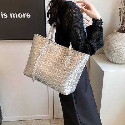 New Fashionable Woven Embossed Shoulder Bag, High-end Simple Underarm Bag, Large-capacity Tote Bag, Women's Bag