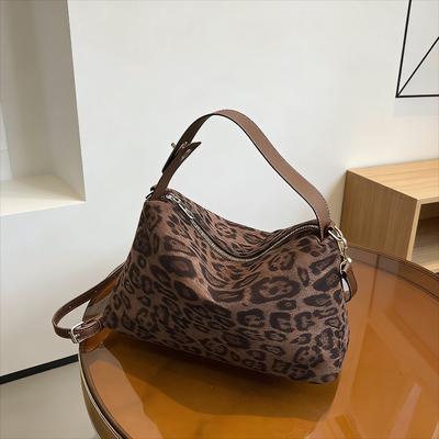 2026 Winter New Trend Casual Tote Faux Suede Leopard Zipper Large Capacity Bags Retro High Quality Waterproof Crossbody Bag