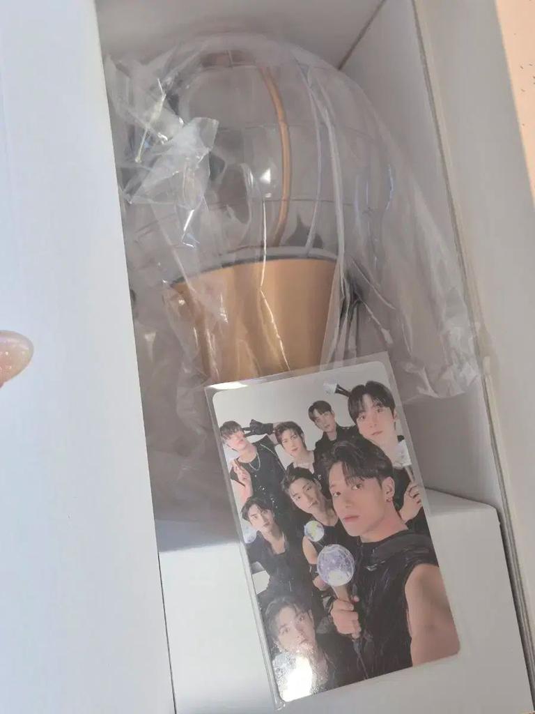 [USED] ATEEZ (Eighties Atiz) Lightini listing