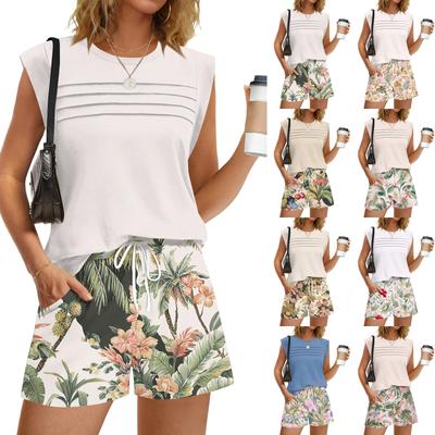 Women's Casual Fashion Crewneck Pleated Hawaiian Print Shorts Set