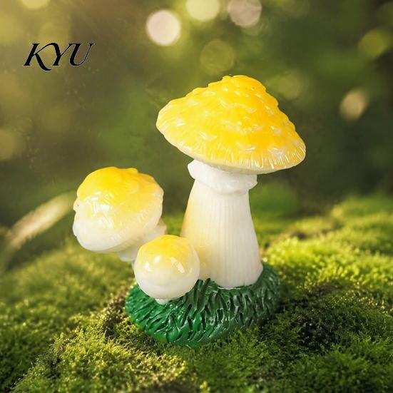 DIY Craft Supplies 2 Pcs Mini Mushroom Figurines, Miniature Resin Figures Tabletop Scenes for Micro Landscape, Fairy Garden, Aquarium, Bonsai
