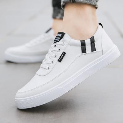 2025 nuevos zapatos de lona para hombre zapatos casuales de corte bajo para estudiante zapatos de moda para hombre zapatos de tablero versátiles de moda versión coreana zapatos de hombre
