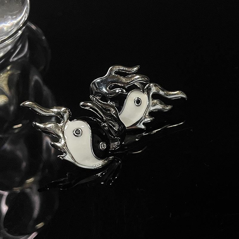 Биполярный браслет Нишевый Дизайн Личности Чувство Холодного Ветра Продвинутое Чувство Черно-Белый Капающее Масло Браслет Тай Чи