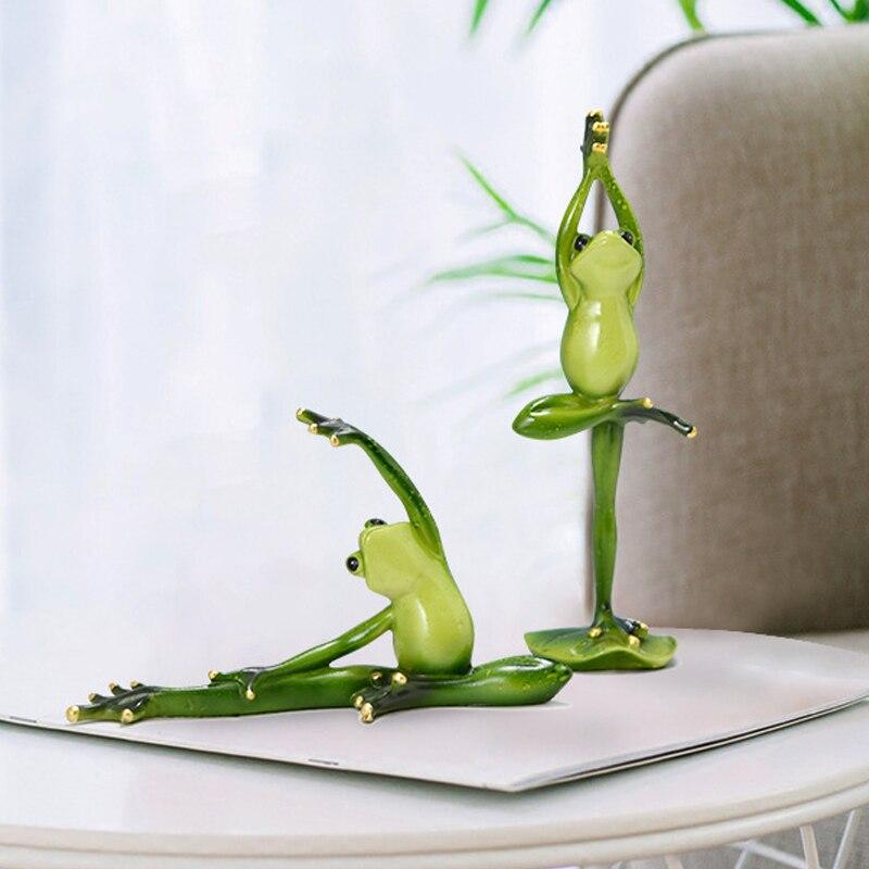 Yoga Frog Rustic Resin Craft Decorations, Living Room Balcony Desktop Bookcase, Lawn Art Holiday Patio Supplies Decoration