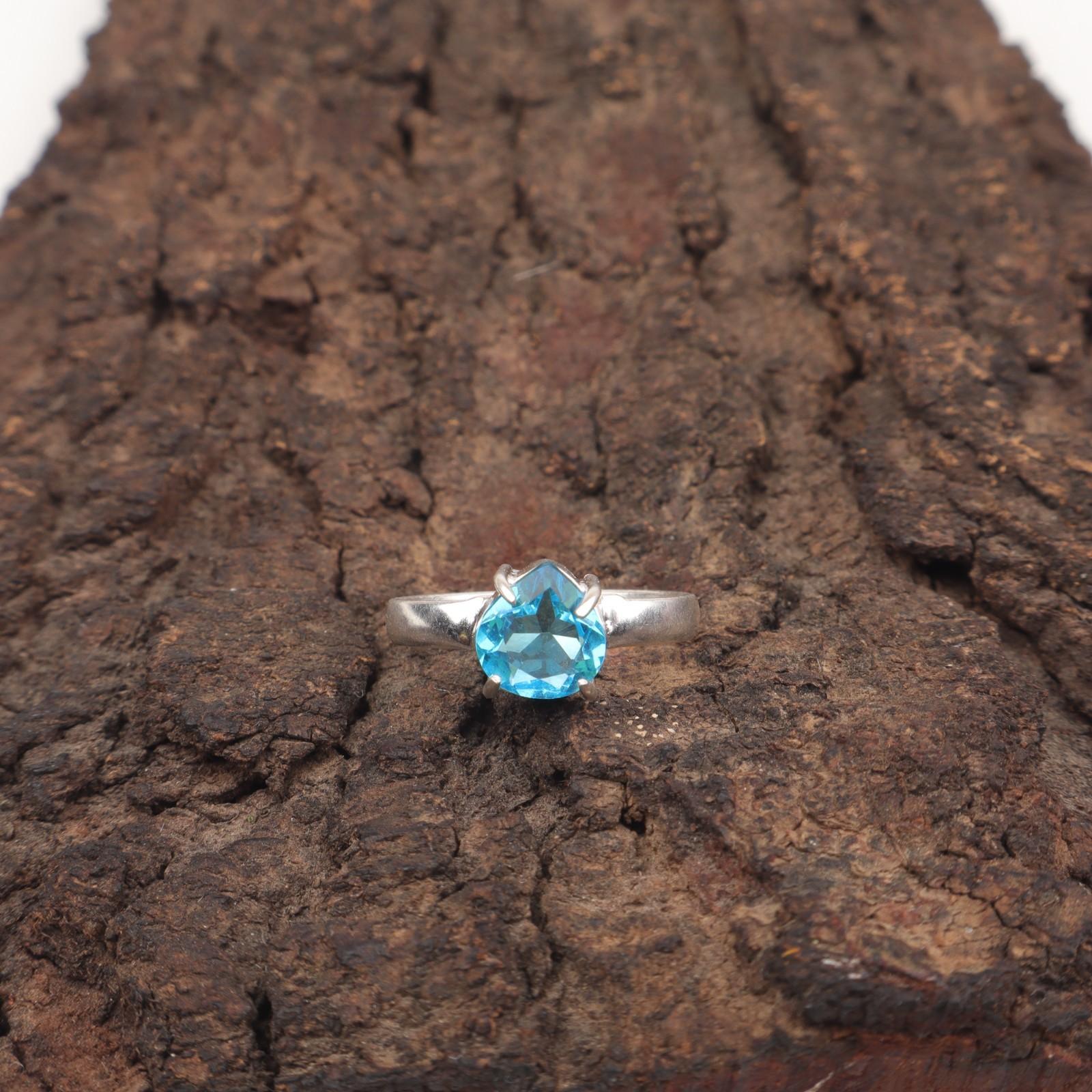 

Сердце Швейцарский Голубой Топаз Драгоценный Камень Подарок Сестре Новое Штабелируемое Кольцо Стерлинговое Серебро RR-43-11 7.5