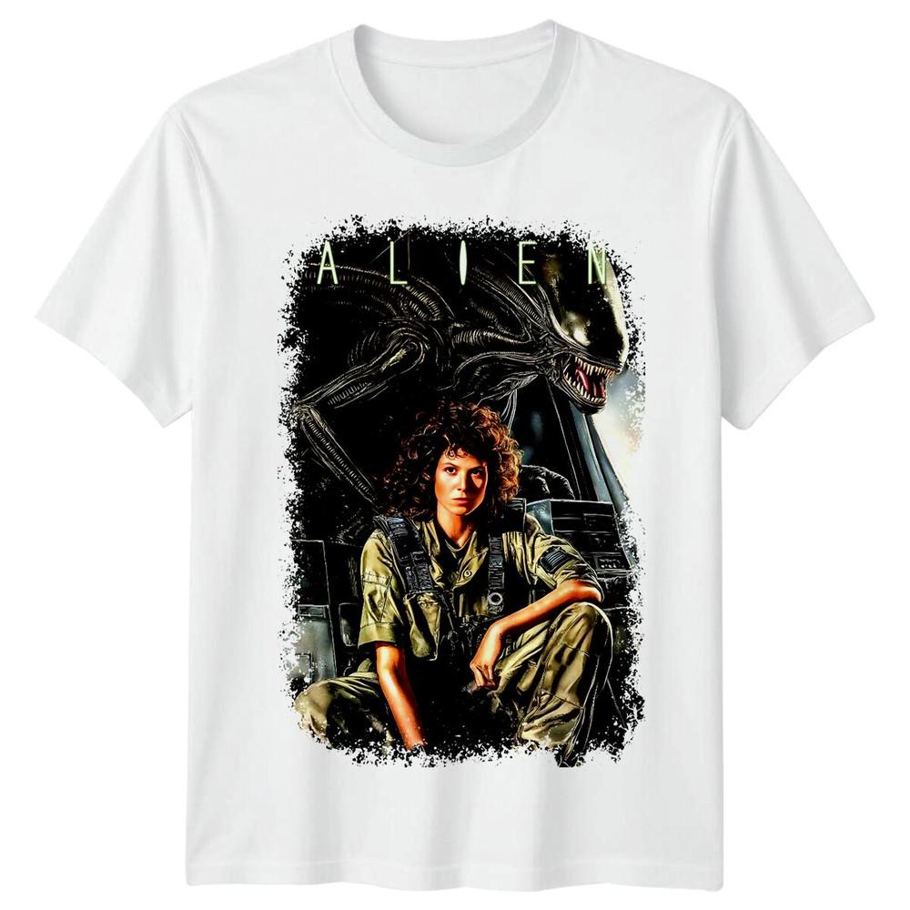 Alien 1979 Movie Poster Inspired Tshirt Retro 80s Tee