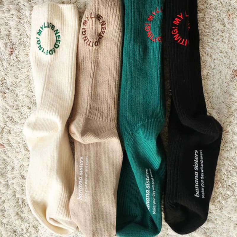 Bananasisters [2SET] Sting Circle Lettering Gold Socks 4 Colors