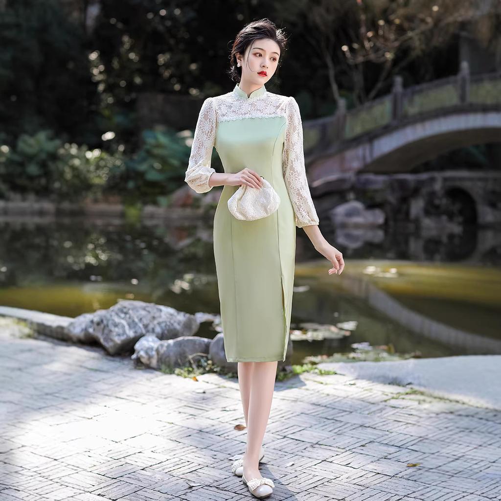 Heqi Jane 1011 Spring and Summer New Elegant Slim Slim Bone Erosion Fashion Comfortable Lace Splicing Acetic Acid Dress Improved Cheongsam