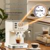 Halbautomatische Espressomaschine im Retro-Stil mit Ein-Knopf-Milchaufschäumung