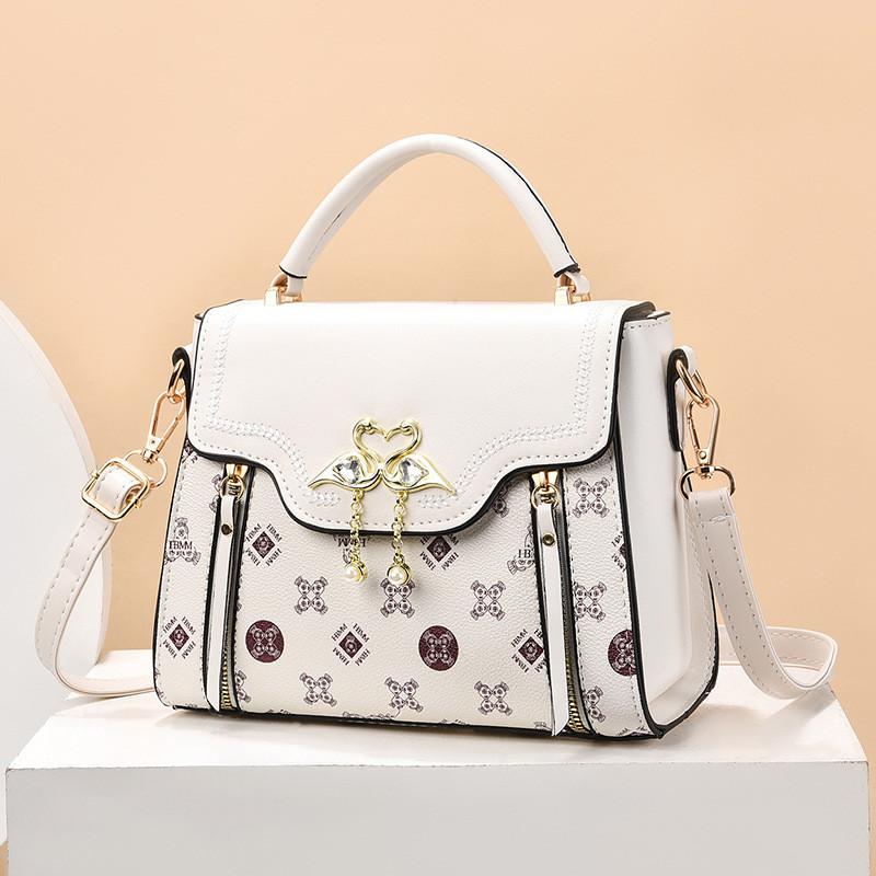 Fashion Pvc Small Square Bag With Rhinestone Swan Decoration And Printed Design For Casual Daily Use