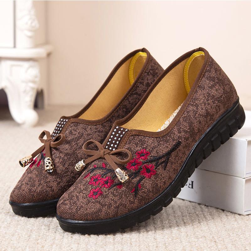 

Старые ******* тканевые туфли женские туфли для мамы ****** туфли для пожилой женщины вышитая s**t подошва нескользящие для среднего и пожилого возраста бабушкины тканевые туфли 40