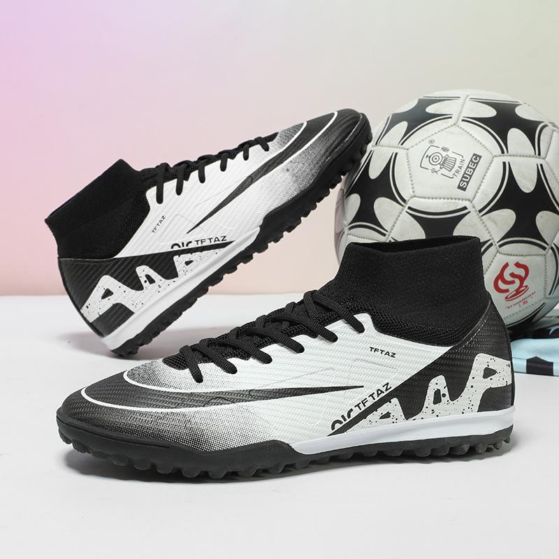 2025 Seamless Flying Weave Thorn T16 Football Shoes Long Nails Broken Nails Male and Female Youth Outdoor Training Sneakers