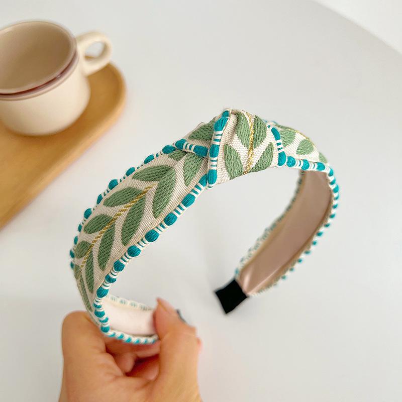Autumn/Winter Women's Leaf Embroidery Knotted Wide Headband Headband Retro Hair Accessory