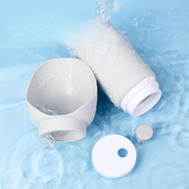 Pet Supplies Dogs Go Out with Water Cups, Portable Outdoor Travel, Foldable Kettle, Water Dispenser for Walking Dogs.