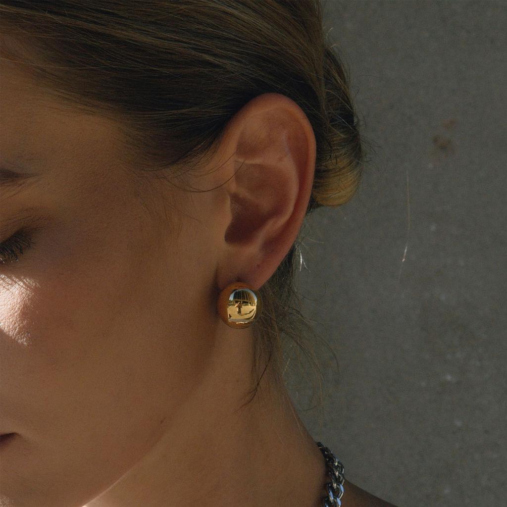 Light luxury high-end ear buckle hemisphere hollow stud earrings jewelry