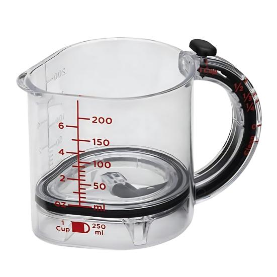 

4-in-1 Adjustable Measuring Mess-free Plastic Cup Measuring Cup with Scraper Edges Multi-Functional Kitchen Essential for Baking Cooking 1pc