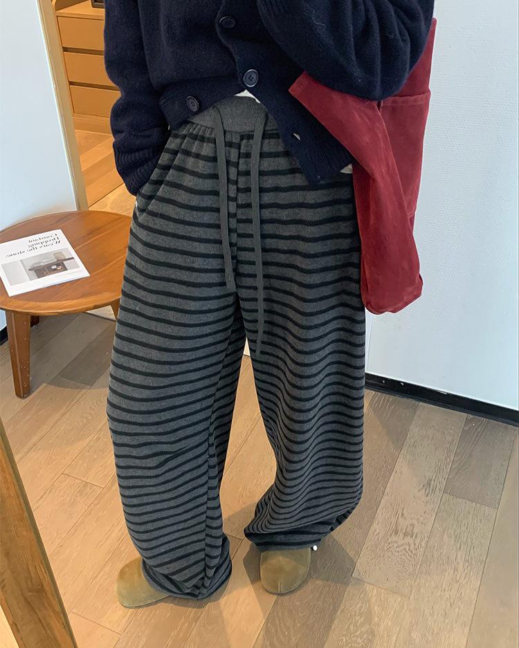 2026 European Striped Fleece-Lined Wide-Leg High-Waist Floor-Length Women's Trousers