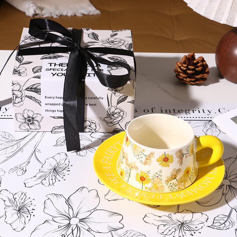 Yiceng Autumn Daisy Ceramic Mug