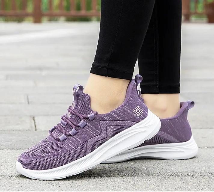 Shoes Women's 2025 Spring New Fly-woven Mesh Casual and Comfortable Mother Shoes Breathable Sports Women's Casual Shoes
