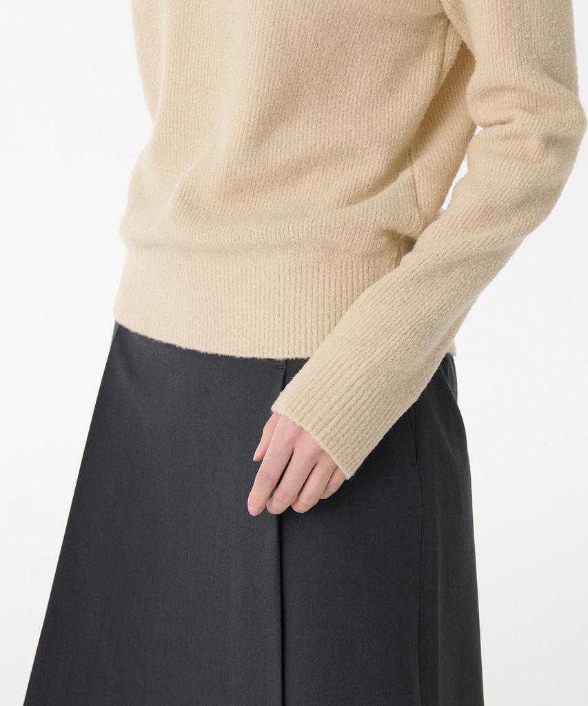 MUSINSA STANDARD WOMAN Women'S Mini Boucle Crew Neck Knit [Ecru]