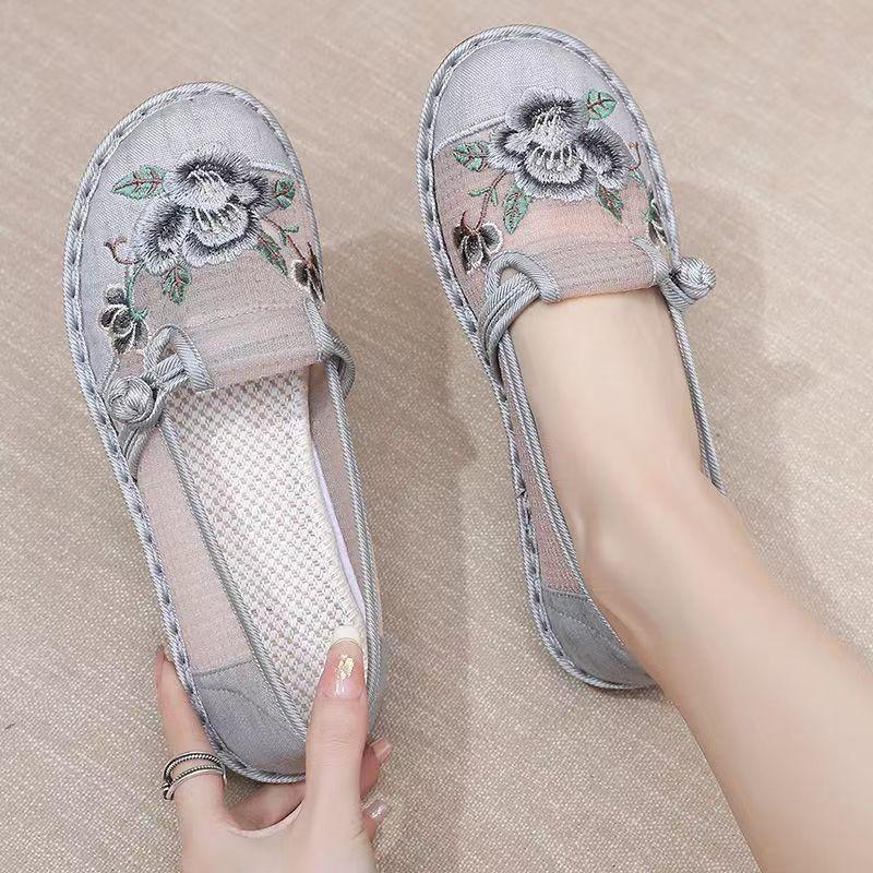 New Old Beijing Cloth Shoes Women's Breathable Mesh Ethnic Style Embroidered Shoes Middle-aged and Elderly Soles Sandals Mother Shoes