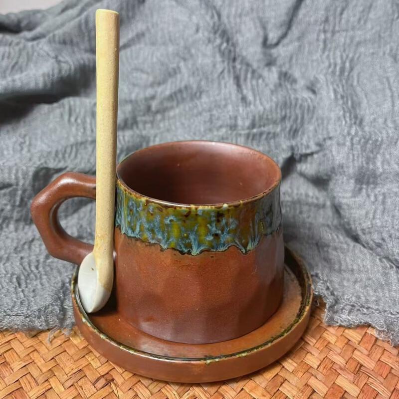 

OLOEY Ceramic Coffee Cup with Spoon and Saucer